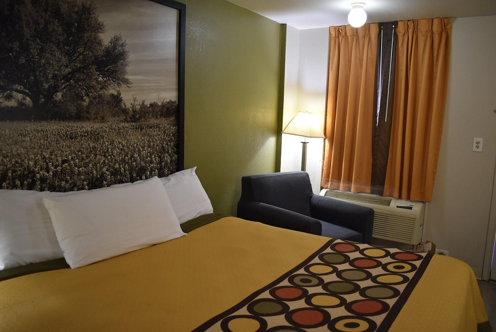 Super 8 by Wyndham Fredericksburg Hotel Eksteriør billede